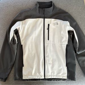 Men’s Large North Face Jacket (Hiking)